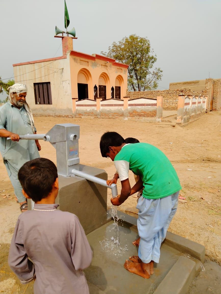 Solar water well